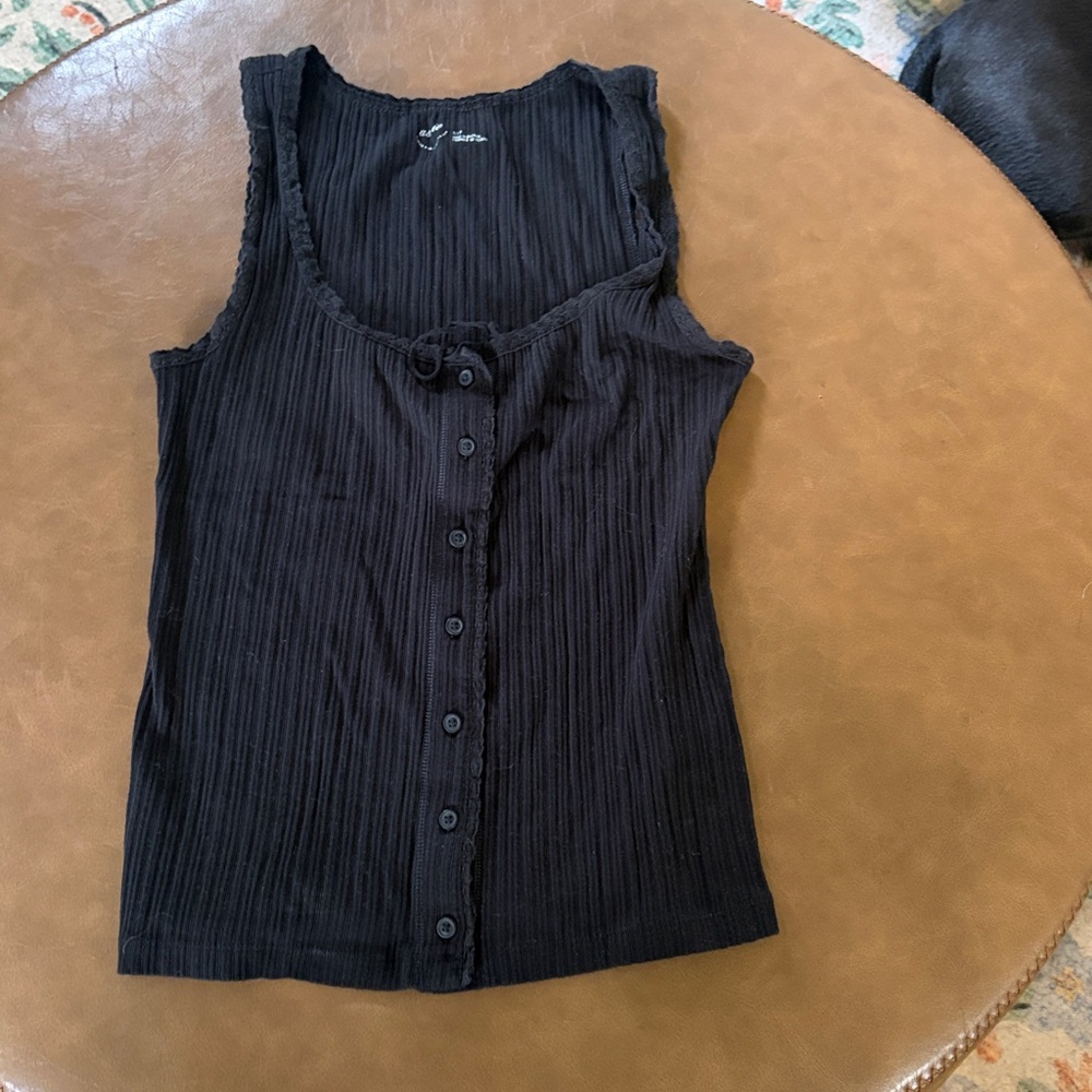 Aerie button down tank